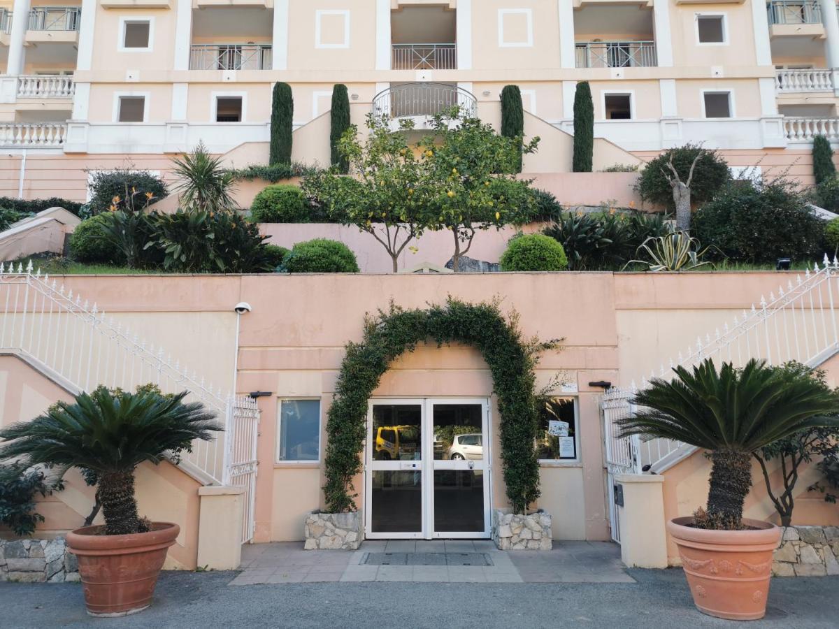 Appartement Renove, Piscine A Debordement, Vue Mer Cannes Exterior photo